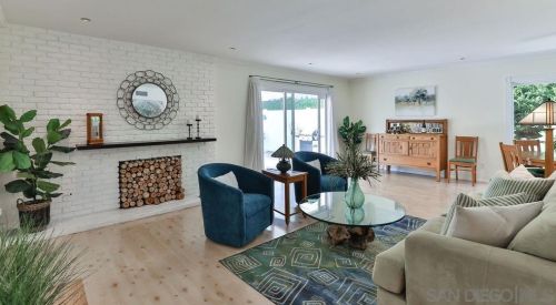 3924 Southview Dr, San Diego CA 92117-5347 exterior