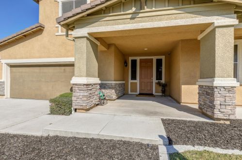 15916 Crescent Park Cir, Lathrop, CA 95330-8622