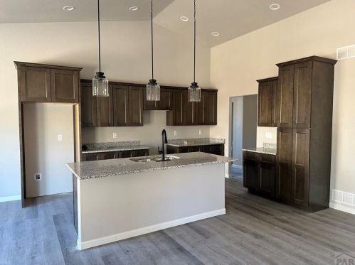 845 Aguilar Dr, Pueblo CO  81007-7595 exterior