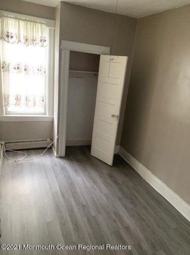 13 20th St, Bayonne NJ  07002-3619 exterior