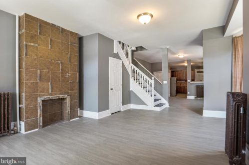 1522 State St, Harrisburg, PA 17103-1463