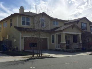 1810 Sage Way, Petaluma, CA 94954-5795