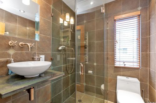 53 Webster St, Floral Park NY  11001-3609 exterior