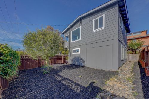 1235 Funston Ave, Del Monte Park CA  93950-5509 exterior