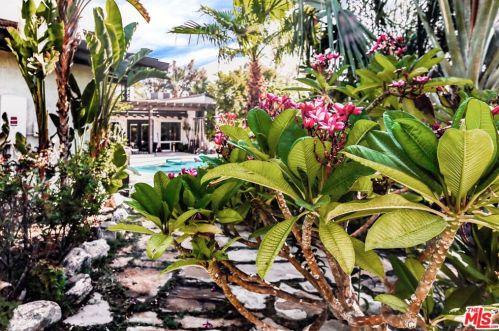 153 Santa Catalina Rd, Palm Springs, CA 92262-1931