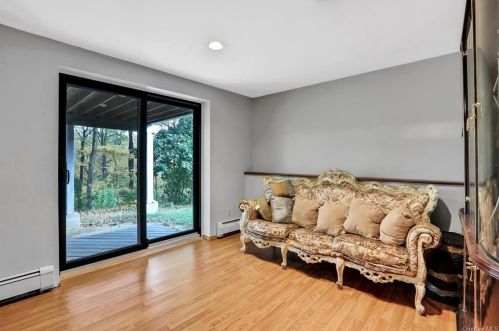 23 Raker Rd, Poughkeepsie NY  12603-5631 exterior