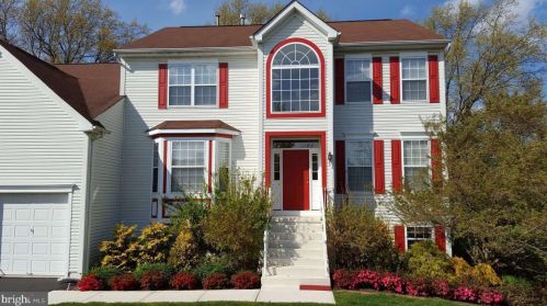 5 Russell Ct, East Windsor, NJ 08520-2977