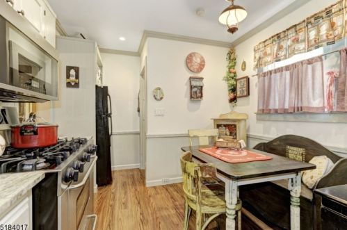 138 Forest Ave, Verona NJ  07044-1015 exterior