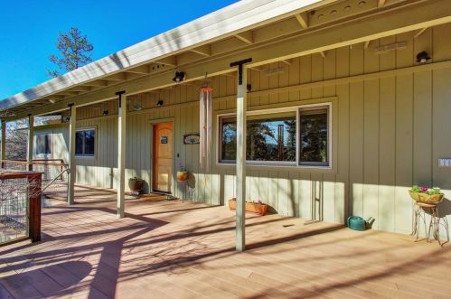 17228 Misty Green Ct, Grass Valley, CA 95945-8404