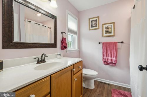 621 Glen Run Dr, Steelville PA  19310-9450 exterior