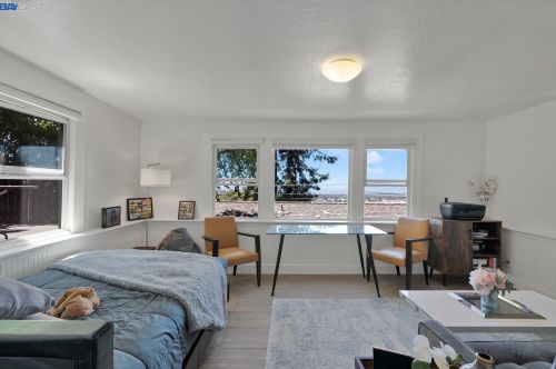 64 Panoramic Way, Berkeley CA 94704-2540 exterior