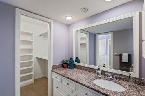 7507 Cliffbrook Dr, Dallas TX  75254-8012 exterior