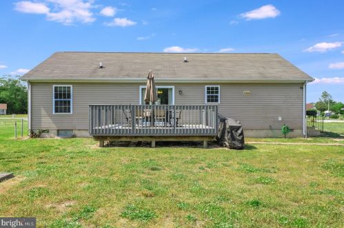 23415 Meadows Ln, Slaughter Beach DE  19963-4778 exterior