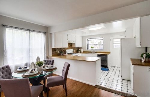 2070 Cable St, San Diego CA 92107-3313 exterior