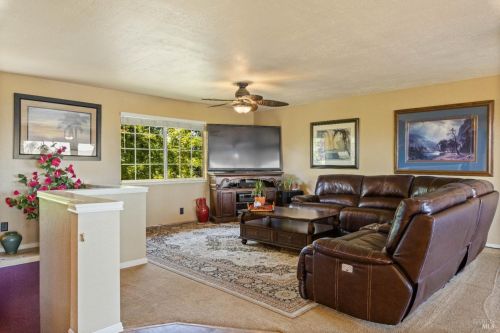 940 24 St, Lakeport CA  95453-3013 exterior
