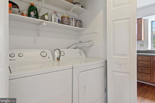 5447 Pond Rd, Harrisburg PA 17111-3765 exterior