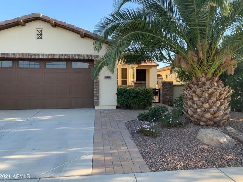 619 Laddoos Ave, San Tan Valley, AZ 85140-5286
