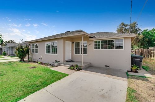 25870 Lomas Verdes St, Redlands CA  92373-8404 exterior