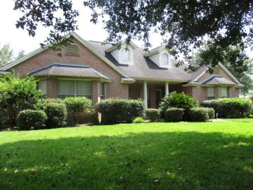205 7th St, Silsbee, TX 77656-4818
