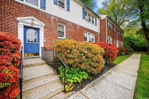 130 Underhill Ave, White Plains, NY 10604-2453