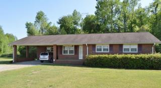 10579 Old River Rd, Burgaw, NC 28425-8221