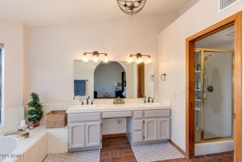 7536 Libby St, Glendale AZ 85308-8144 exterior