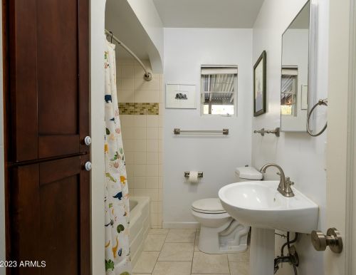 1809 17 Ave, Phoenix AZ 85027-5308 exterior