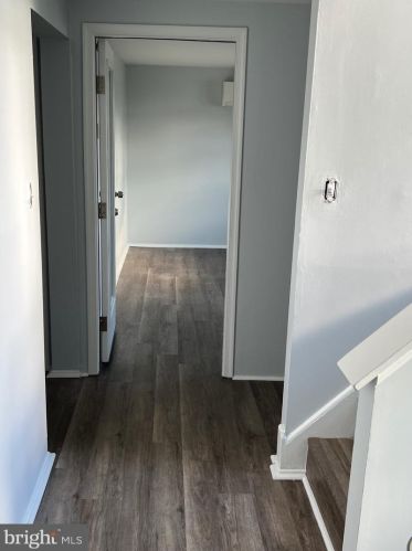 15023 Carlsbad Rd, Woodbridge VA  22193-1605 exterior