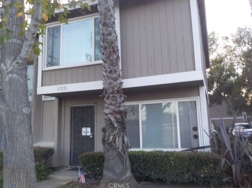 17731 Newland St, Huntington Beach, CA 92647-7024