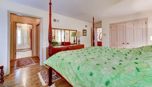 11 House Wren, Hackettstown NJ  07840-2815 exterior