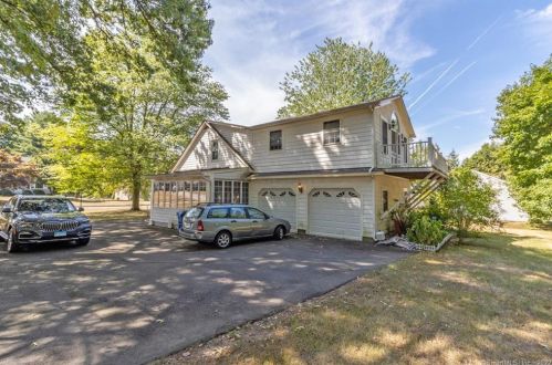253 Great Swamp Rd, Glastonbury, CT 06033-1321