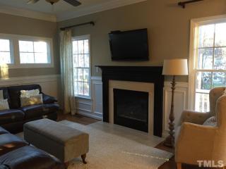 7105 Fugate Ct, Raleigh, NC 27617-7695