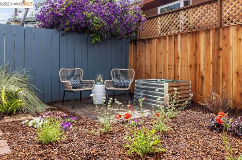 409 45th St, Oakland CA  94609-2124 exterior