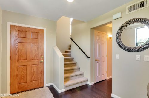 2966 Cardell Cir, Tucson, AZ 85712-5530
