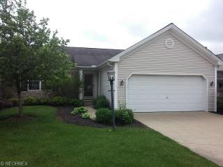 8765 Stuart Ln, Macedonia, OH 44067-3404