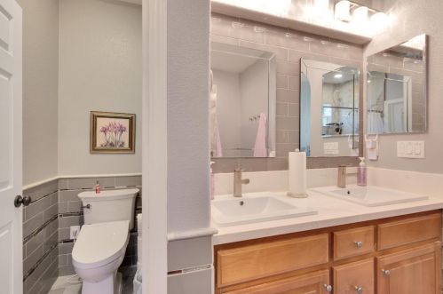 12217 Conservancy Way, Rancho Cordova CA  95742-7763 exterior