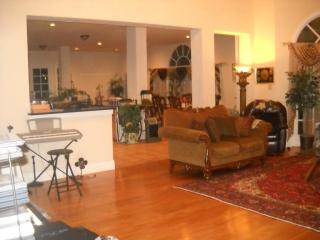 1400 Westmoreland Rd, Desoto TX  75115-2804 exterior