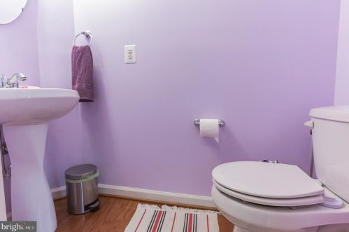 202 Tall Trees Cir, Downingtown PA  19335-5372 exterior