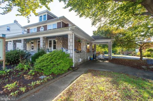 622 Main St, Bally, PA 19503-9629
