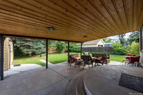 3024 Jasmine St, Denver CO 80207-1349 exterior