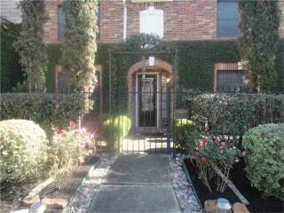 504 Roy St, Houston TX  77007-5245 exterior