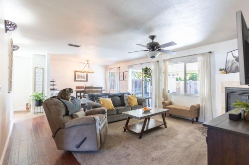 7808 Highland Ave, Citrus Heights CA  95610-4512 exterior