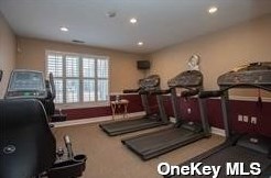 41 Morley Cir, Huntington Station NY  11747-4825 exterior