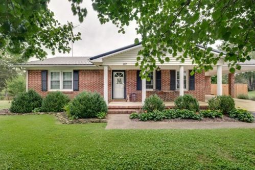 167 Eastend St, Lynnville, TN 38472-3020