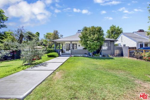 12202 Hartsook St, North Hollywood CA  91601-3961 exterior