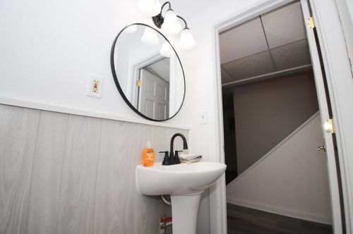 708 Dodge St, Watertown WI  53094-4749 exterior