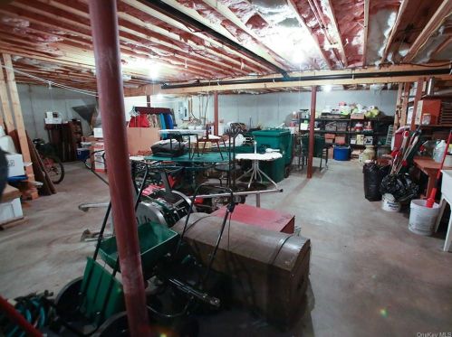 194 High Meadows Rd, Walden NY  12586-2609 exterior