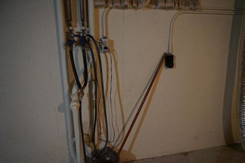 1963 Wood Ln, Green Bay WI  54304-1915 exterior