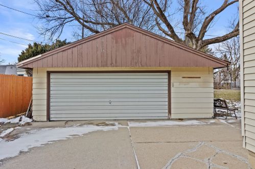 4129 Kingan Ave, Milwaukee WI 53235-4778 exterior