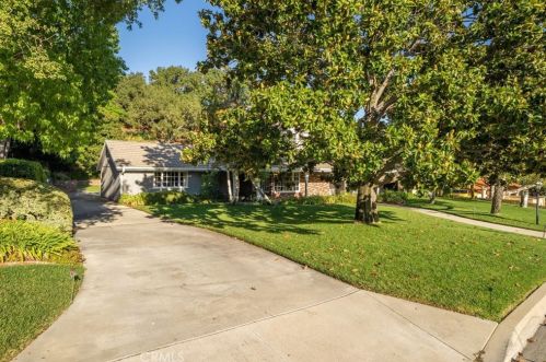 1022 Oak Canyon Ln, Glendora CA  91741-2256 exterior